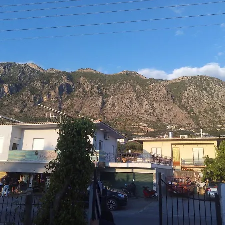 Earth N' Water * Verga Kalamata