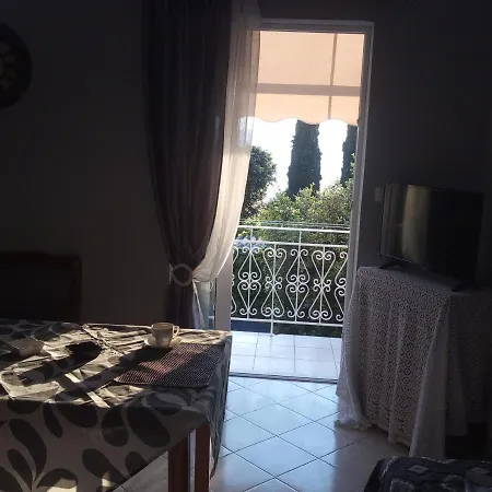 Earth N' Water Verga Kalamata