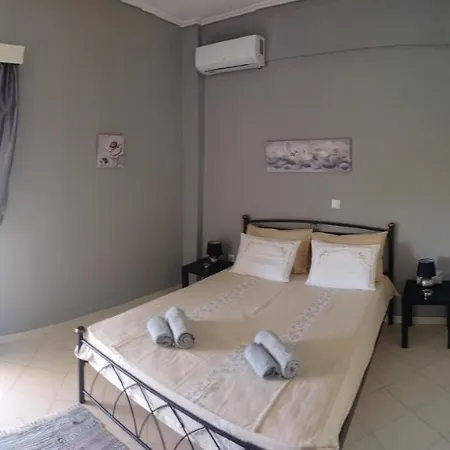 Earth N' Water * ורגה קלמטה